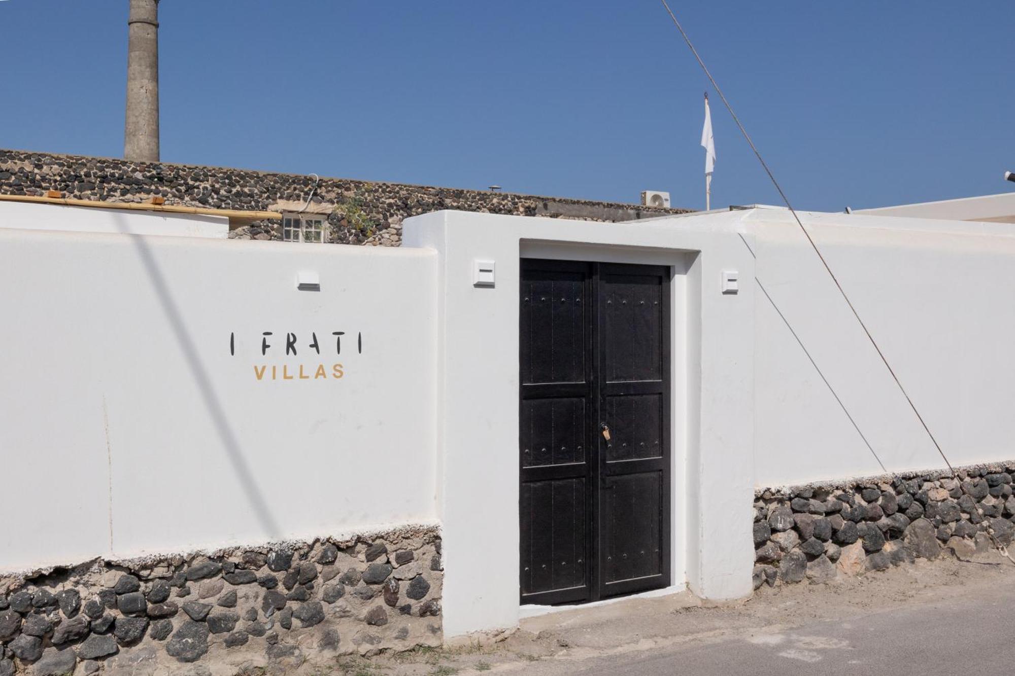 Frati Villas Beachfront Perivolos  Eksteriør billede